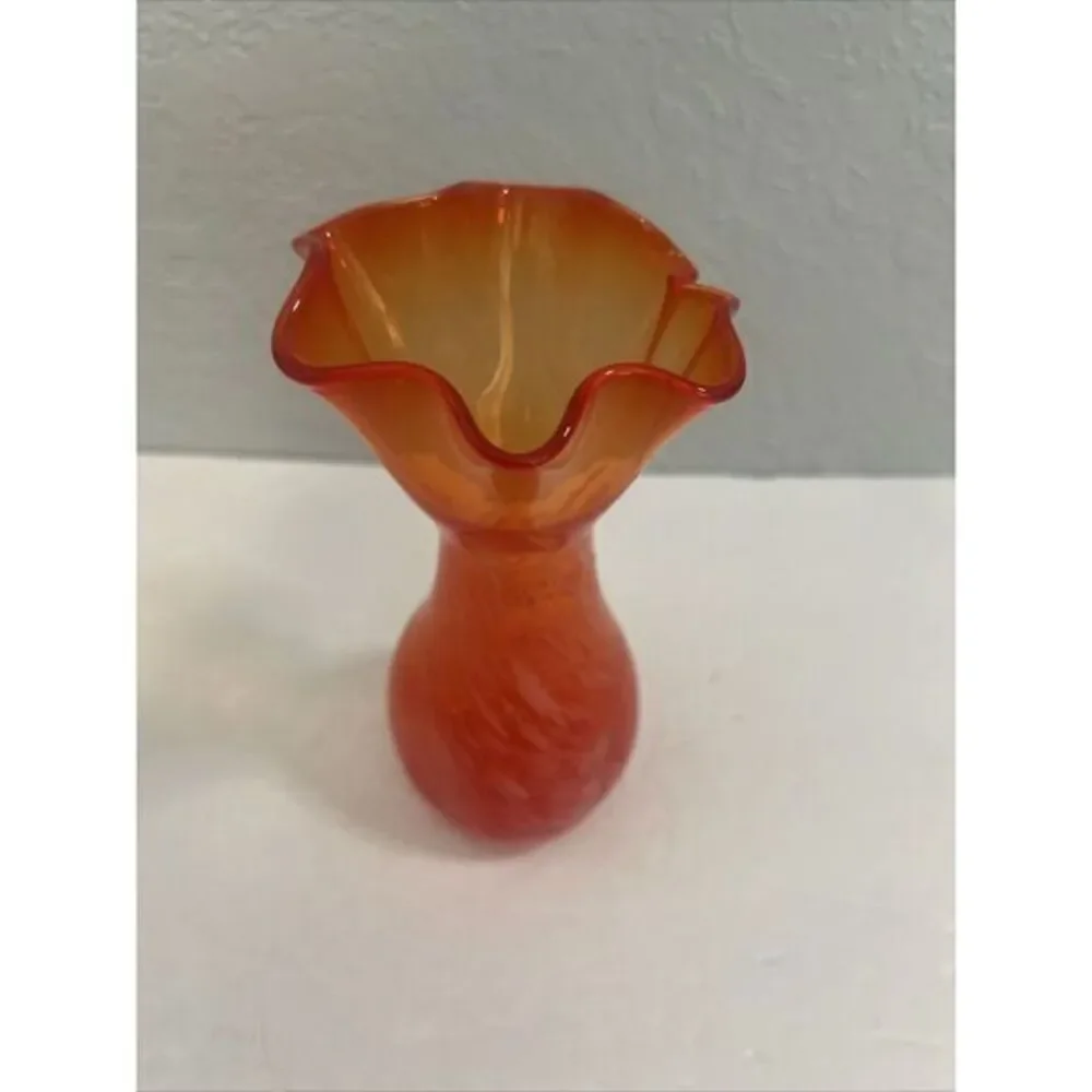 Vintage Red, Orange& White Swirl Glass Bud Vase With‎ Ruffle Top